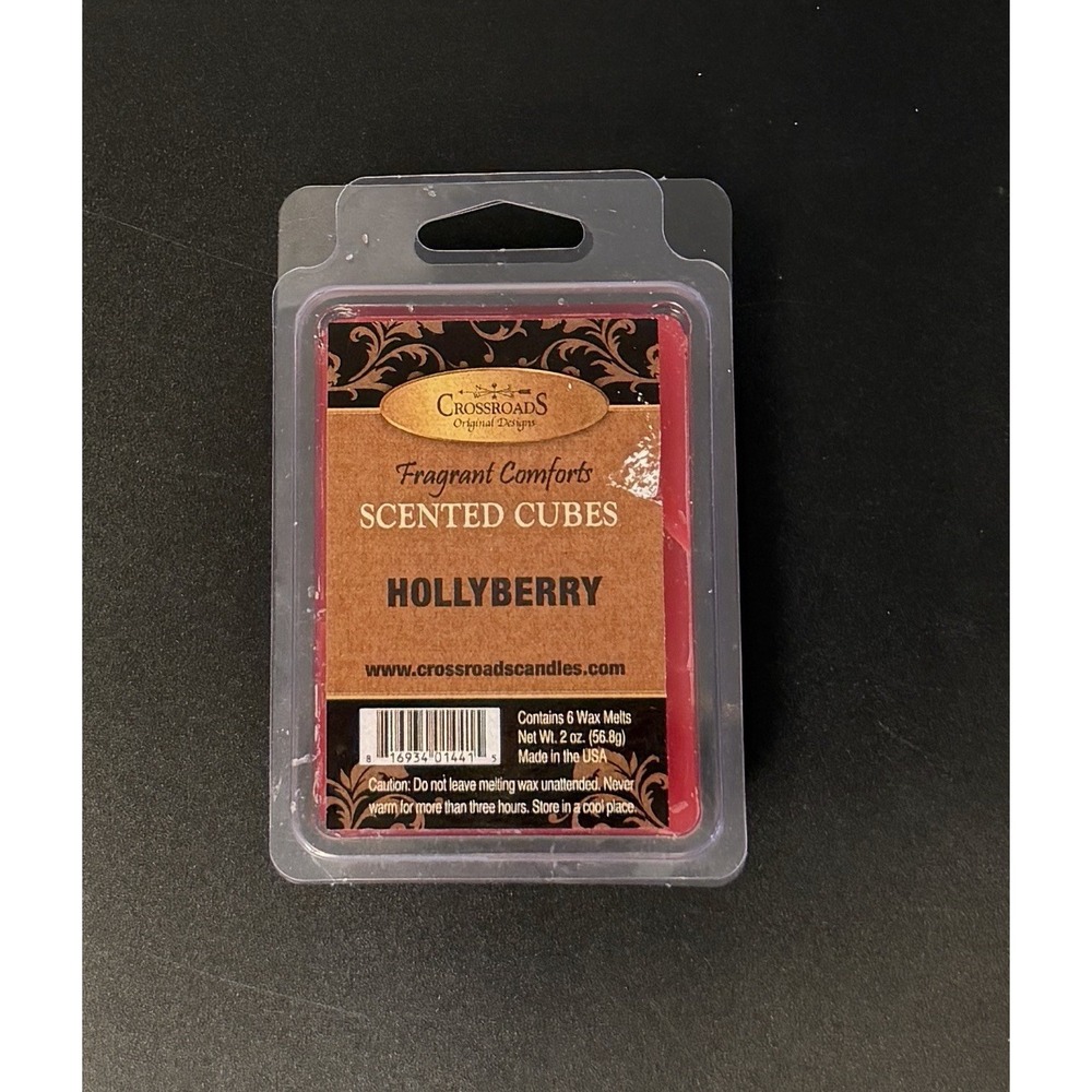 NIP Crossroads Fragrant Comforts Scented Cubes Hollyberry